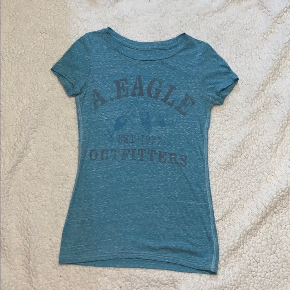 american eagle t-shirt